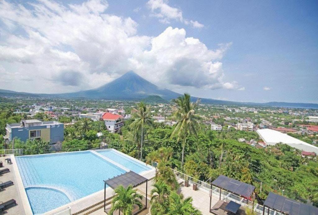 The Oriental Hotel Legazpi Buitenkant foto